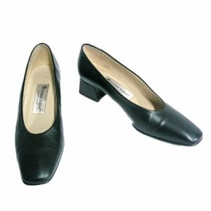 Etienne Aigner Black Slip-on Pumps/Heels Sz 7.5